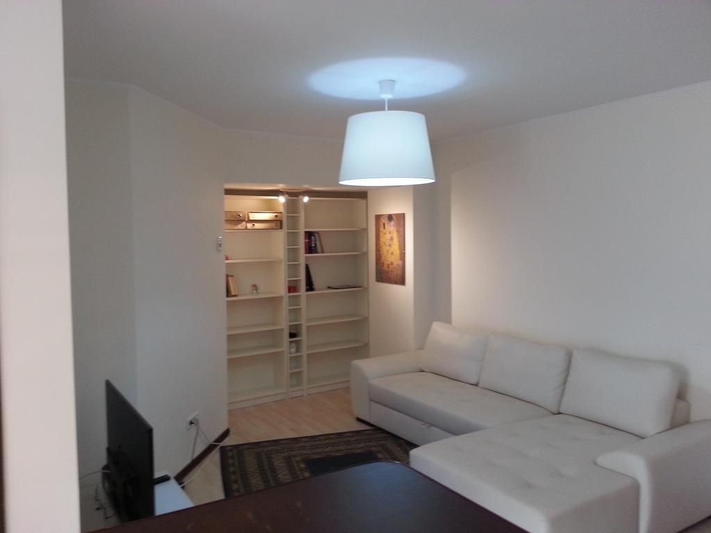 Apartment 3 Rooms Elegant Bukarest Exterior foto