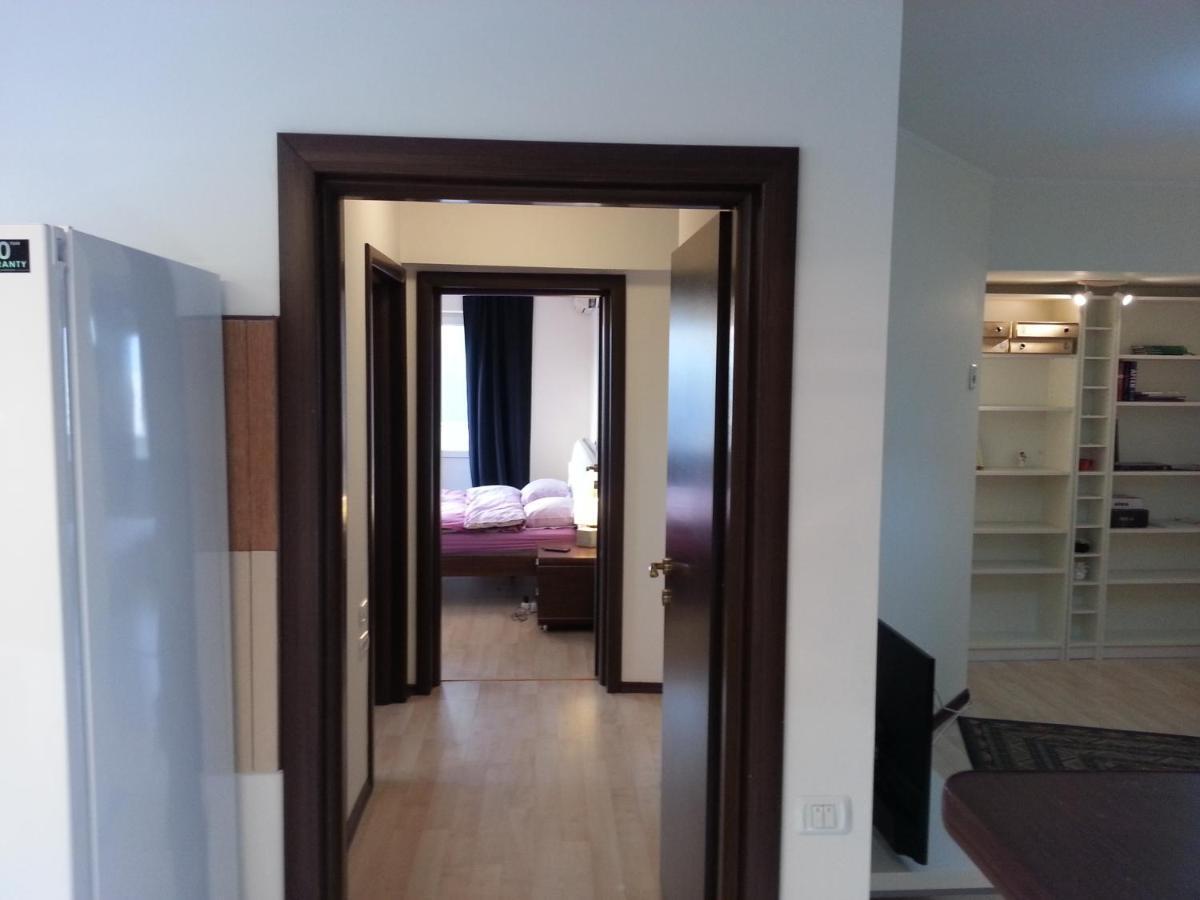 Apartment 3 Rooms Elegant Bukarest Exterior foto