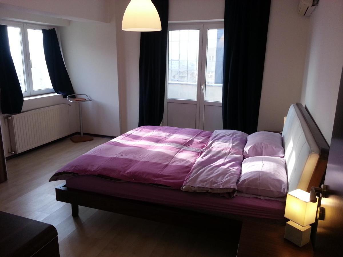 Apartment 3 Rooms Elegant Bukarest Exterior foto