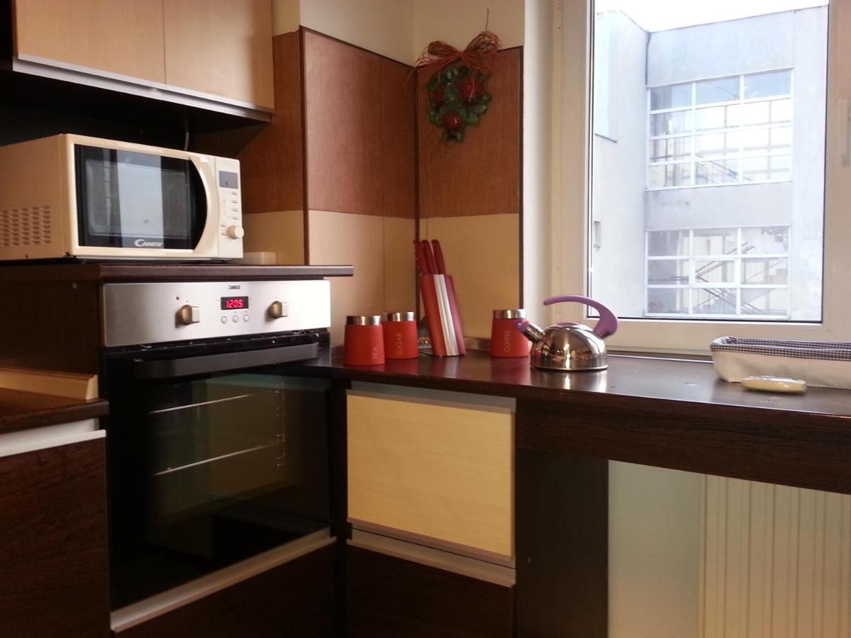 Apartment 3 Rooms Elegant Bukarest Exterior foto